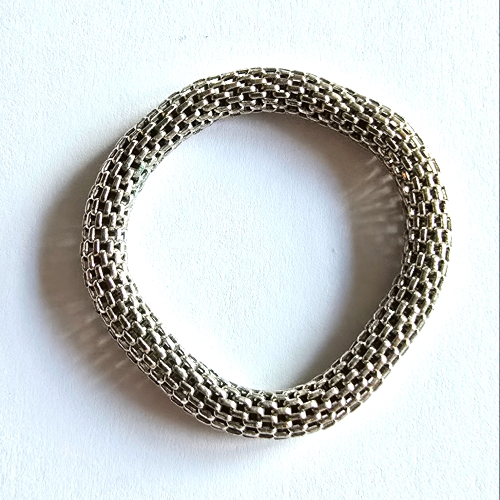Mesh ring silver tone large size roll on